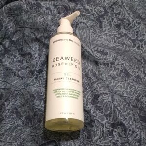 Vitamins And Sea Beauty Rosehip Oil Gel Facial Cleanser